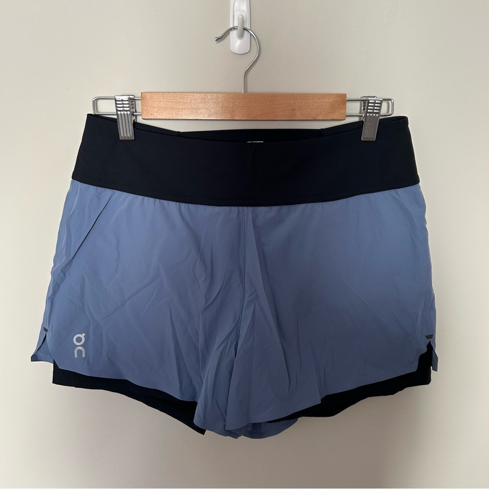 Women's On Cloud Running Shorts Cerulean Black Size Medium